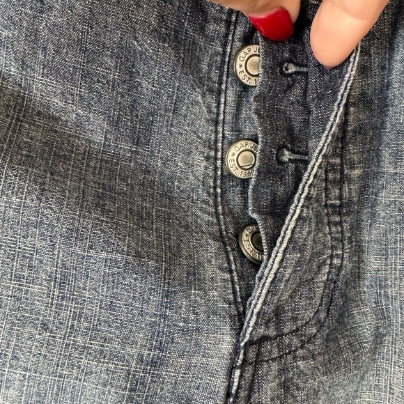 ❤️GAP WOMEN'S BUTTON FLY CARGO STYLE SHORTS  SIZE: `10      #U - Picture 6 of 10